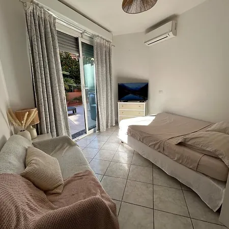 Apartamento Cozy Avec Parking à 2 Minutes De La *